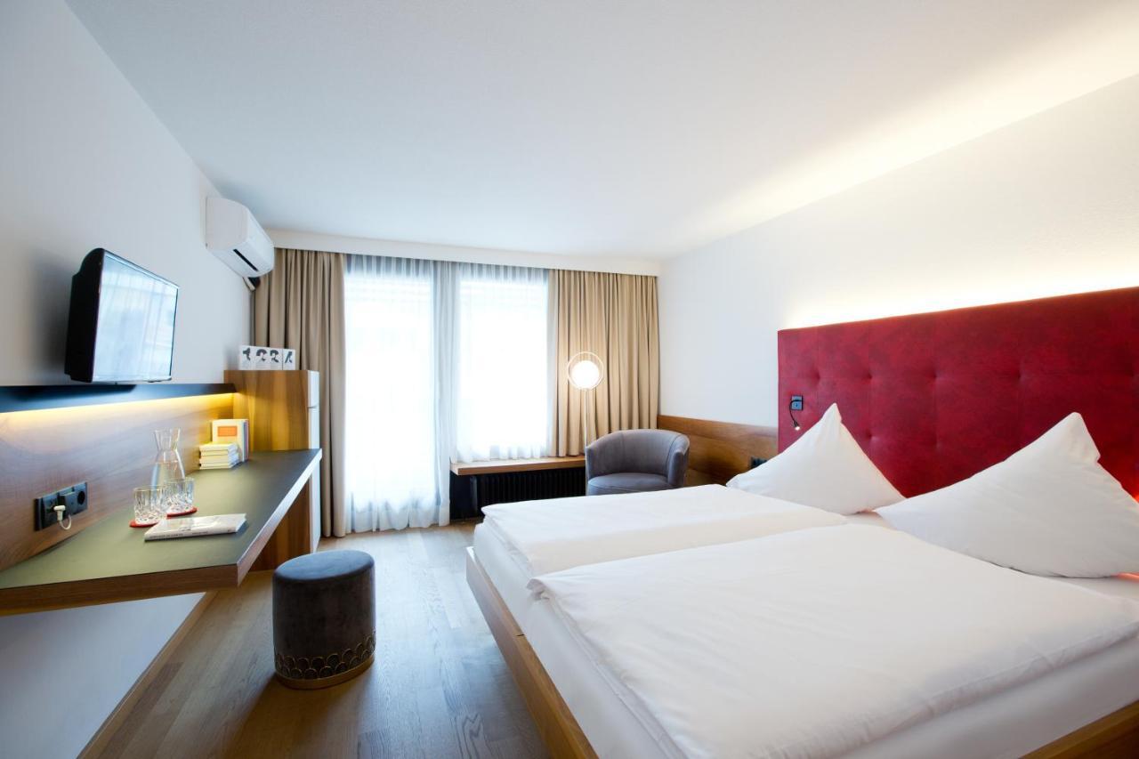 Hotel Schwaerzler Bregenz Quarto foto